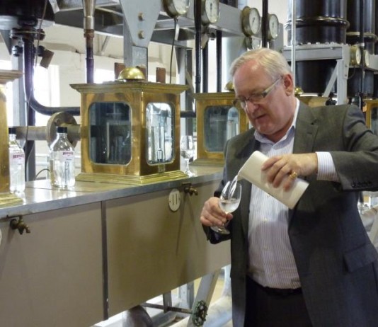 Desmond Payne Making Beefeater Gin